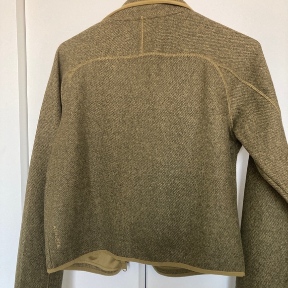 Athleta Stroll Fleece Jacket in Tapestry Gold - Picture 5 of 9